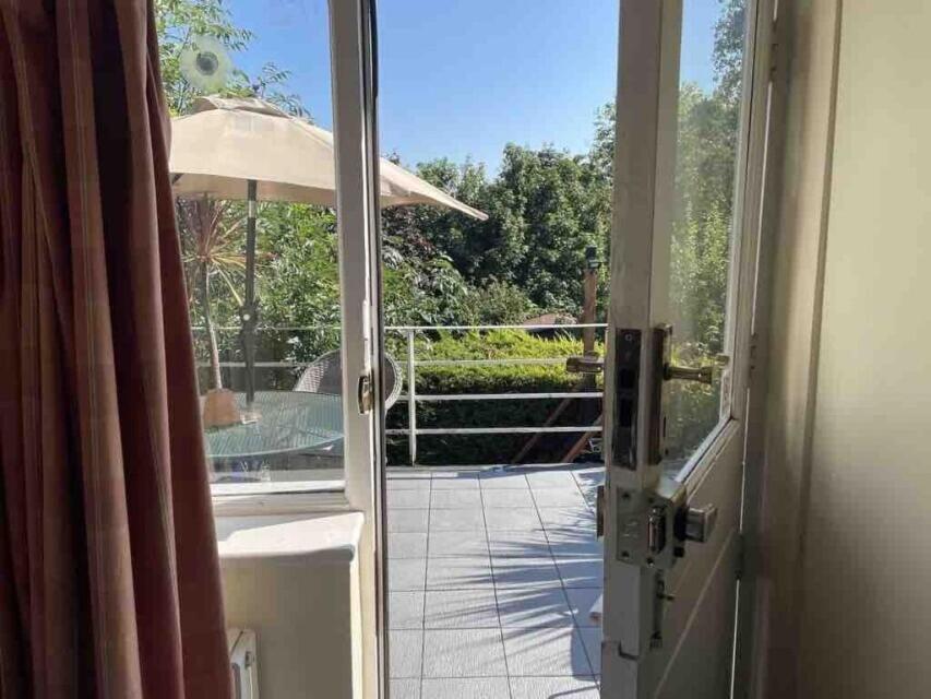 Apartment Entire With Private Parking And Balcony *