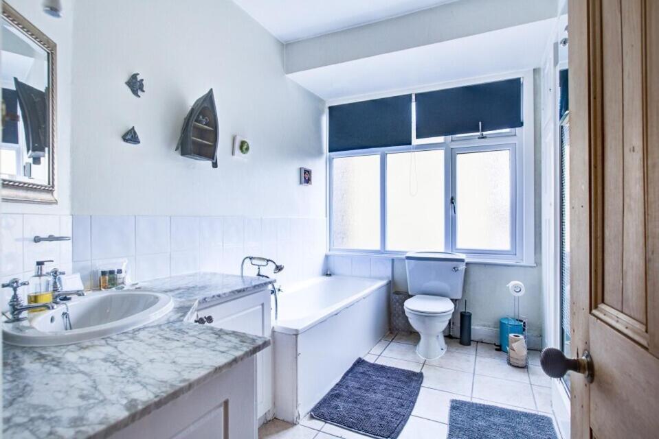 Appartamento Entire With Private Parking And Balcony Southend-on-Sea